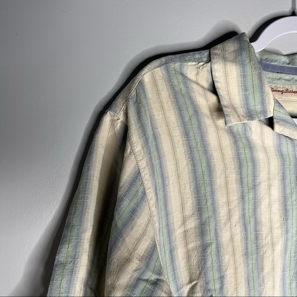 Tommy Bahama Mens Striped 100% Silk Button Up Short Sleeve Shirt Size M Medium. - Picture 3 of 8